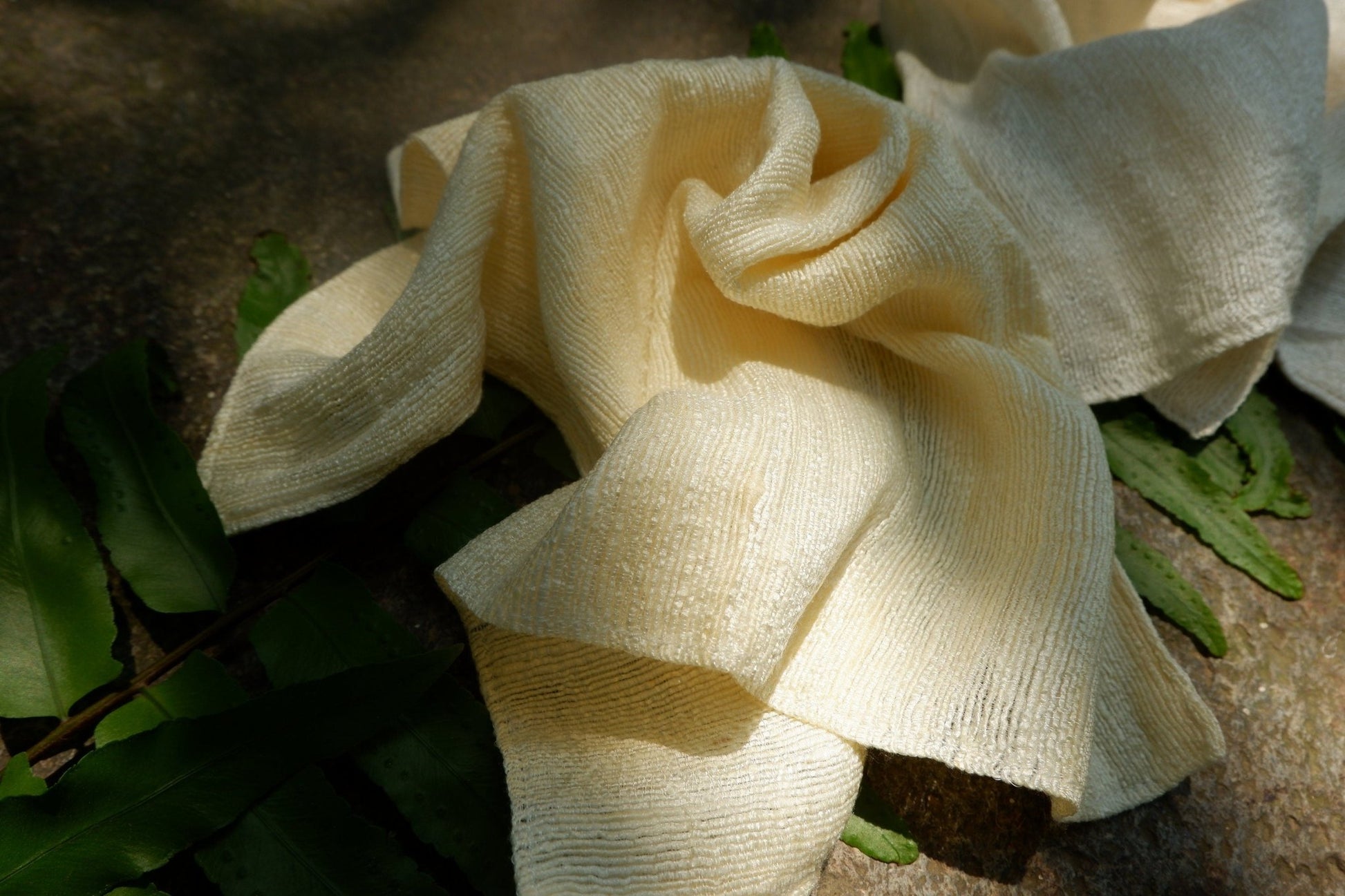 100% Natural Mulberry Handwoven Silk Face Towel/Organic Vietnamese Wash Cloth for Sensitive Skin/Raw Silk Face Cloth for Babies - Baby Organic
