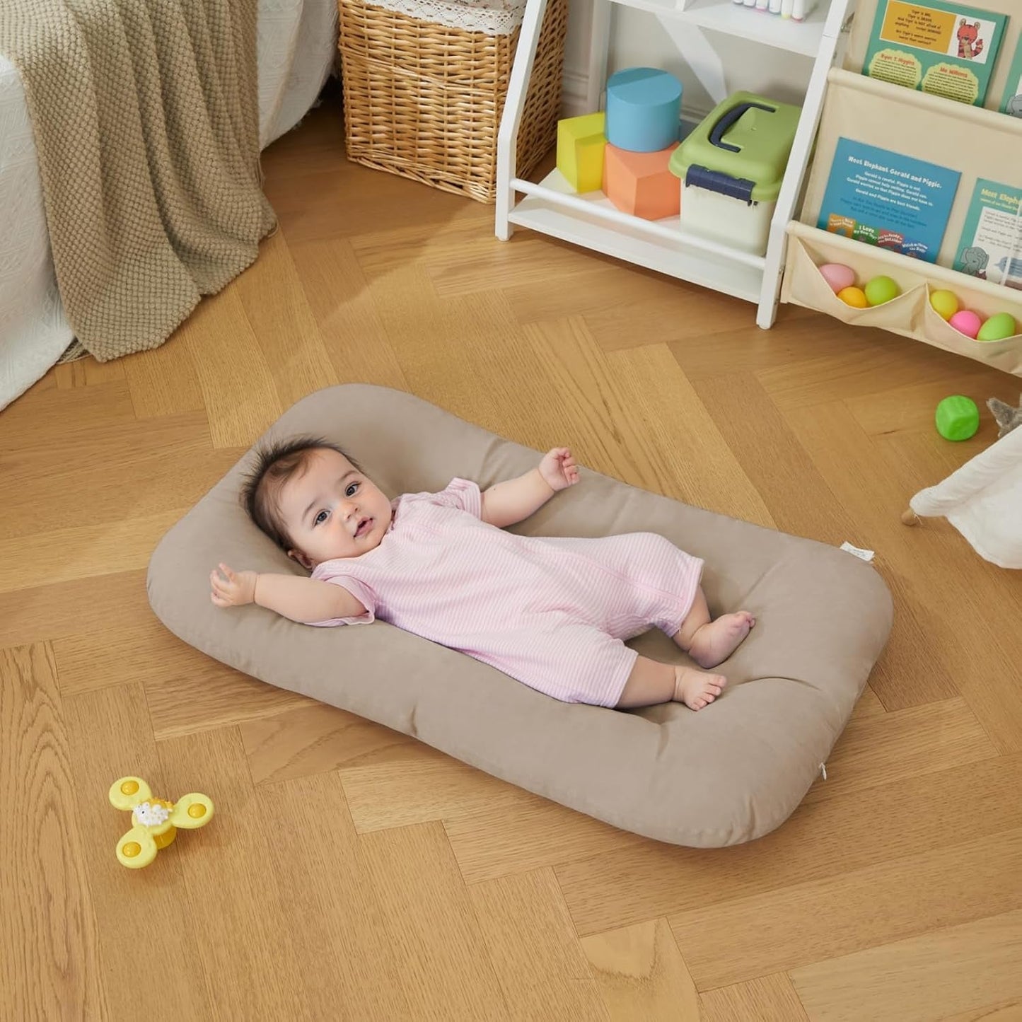 Baby Lounger for Infants Babies 0-12 Months, Bionic Organic Lounger, Soft Cotton Breathable Infant Floor Seats & Loungers for Newborn Baby Shower Gifts - Baby Organic