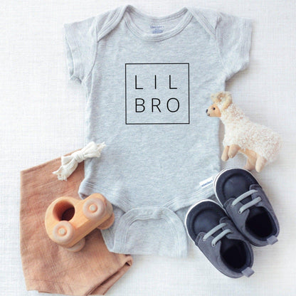 Lil Bro baby Onesie - Pregnancy Announcement Sibling shirts, Little Brother - Baby Organic